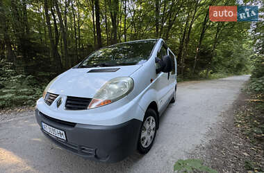 Мінівен Renault Trafic 2007 в Долині