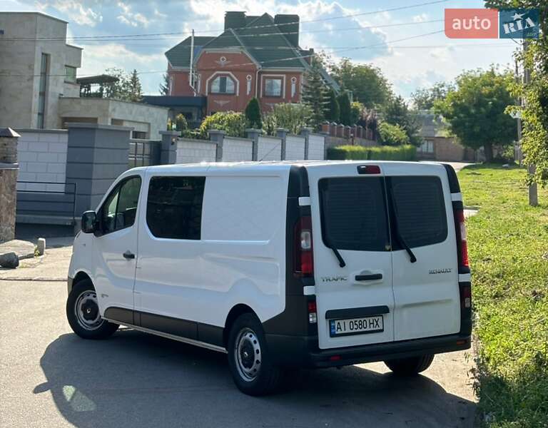 Мінівен Renault Trafic 2015 в Білій Церкві
