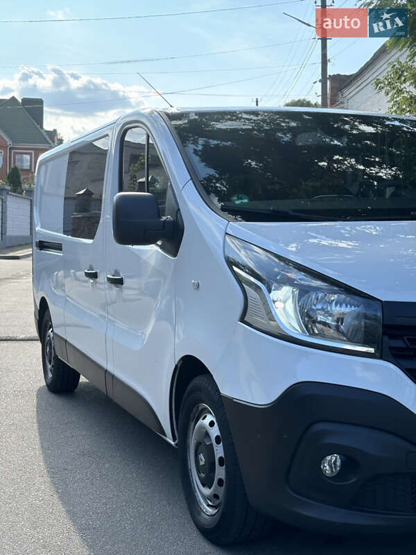 Мінівен Renault Trafic 2015 в Білій Церкві