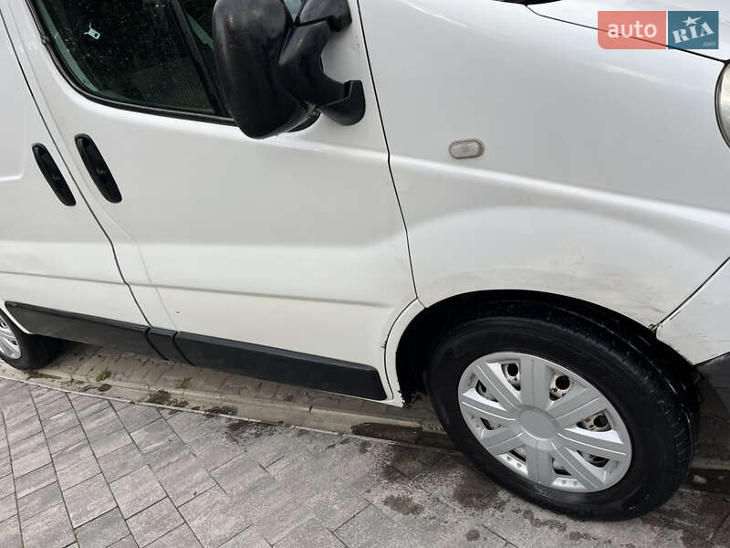 Вантажний фургон Renault Trafic 2009 в Львові фото 9 Вантажний фургон Renault Trafic 2009 в Львові