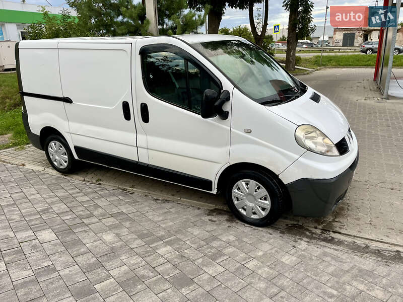 Вантажний фургон Renault Trafic 2009 в Львові фото 15 Вантажний фургон Renault Trafic 2009 в Львові
