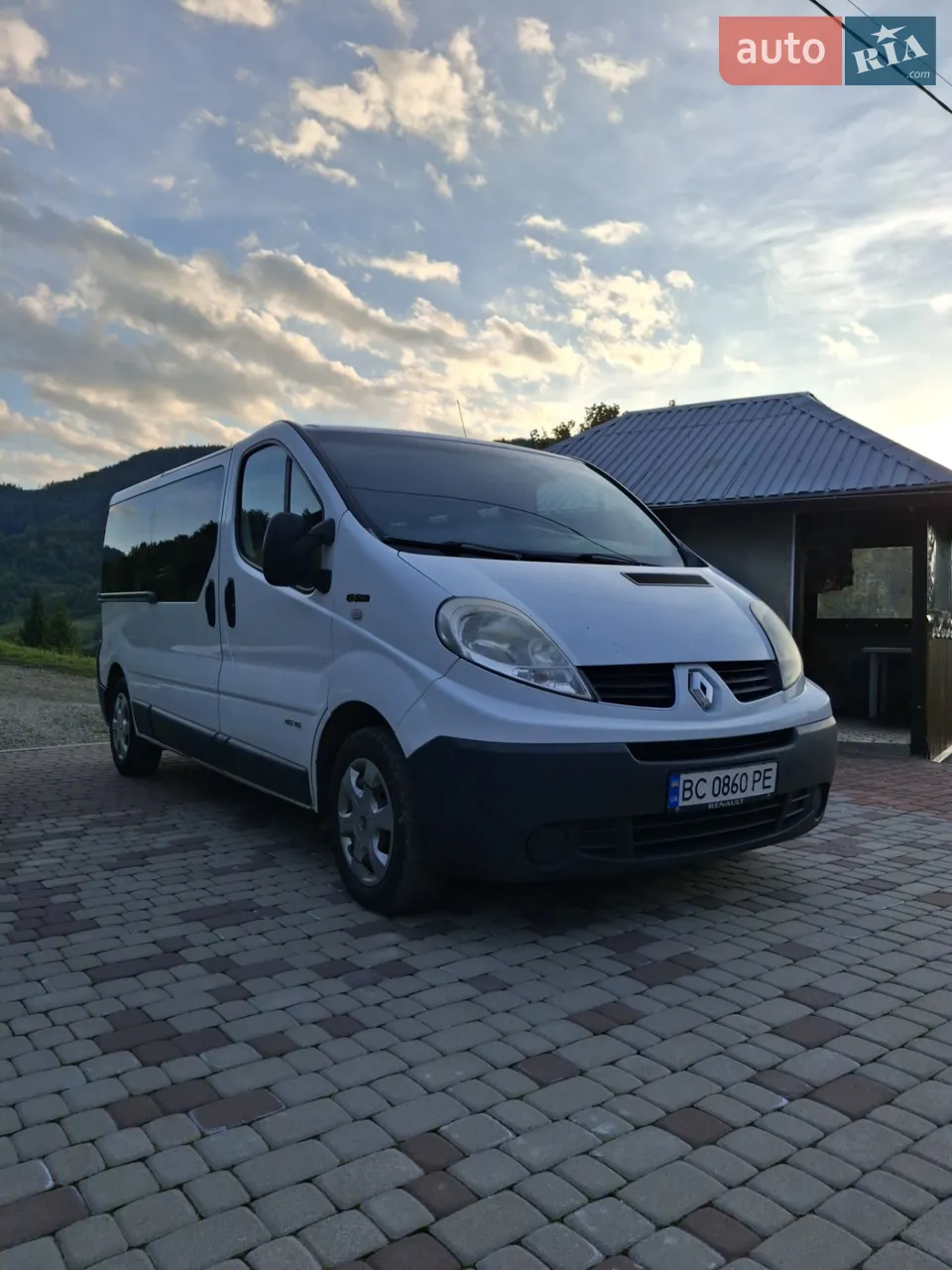 2013 Renault Trafic - мініатюра 138
