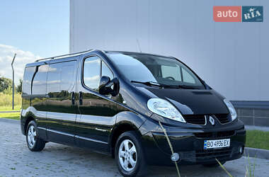 Мінівен Renault Trafic 2014 в Здолбуніві