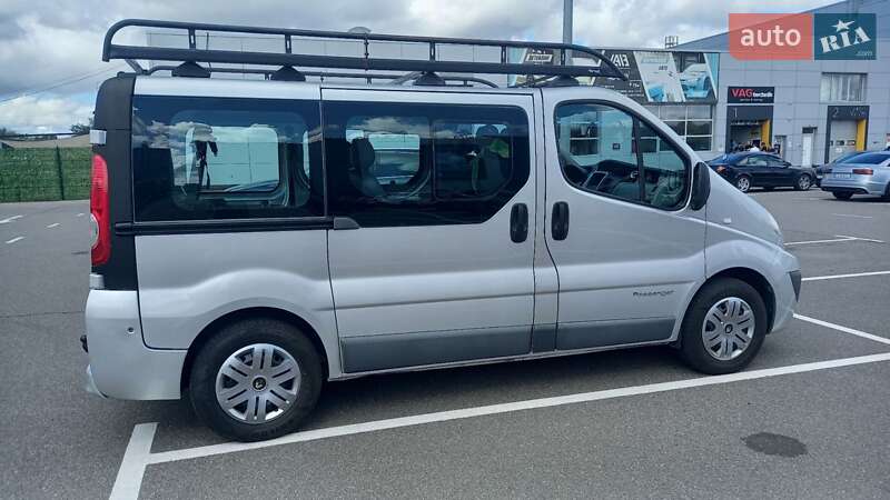 Минивэн Renault Trafic 2012 в Киеве