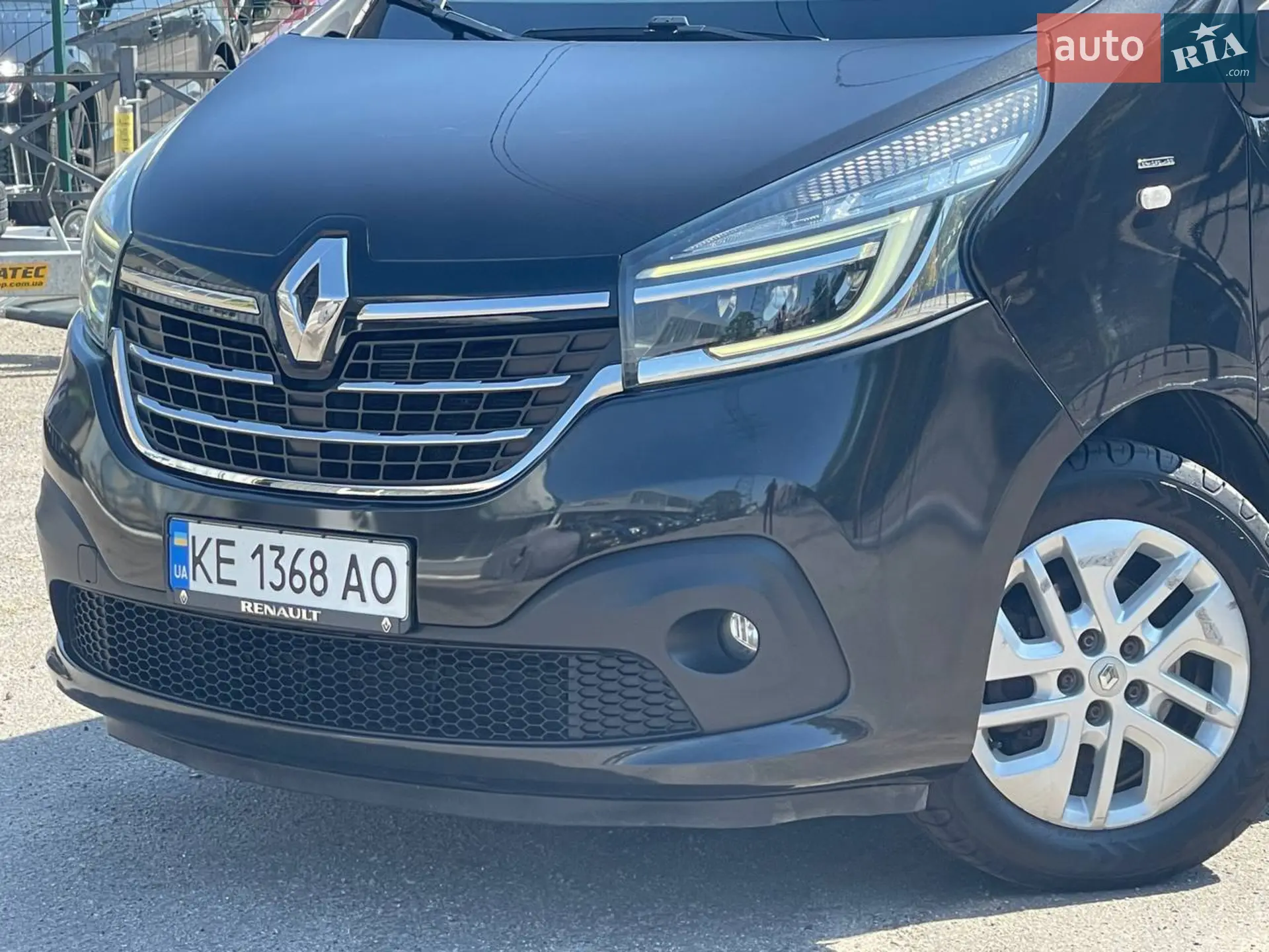 2019 Renault Trafic - мініатюра 3
