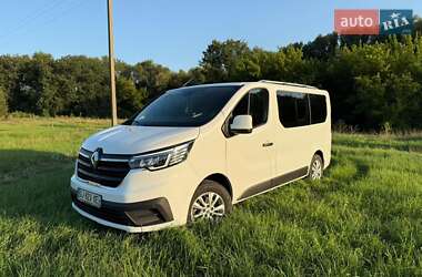 Мінівен Renault Trafic 2022 в Умані