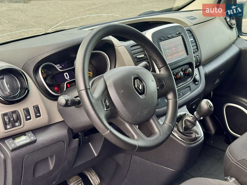 Грузовой фургон Renault Trafic 2016 в Полтаве