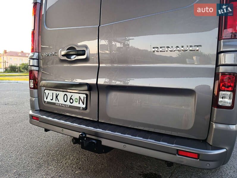 Вантажний фургон Renault Trafic 2021 в Дубні