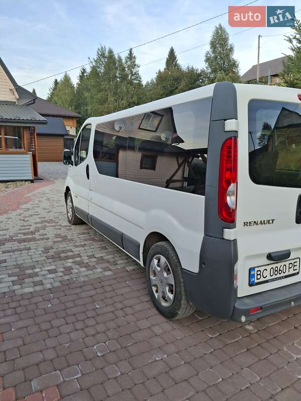 Минивэн Renault Trafic 2012 в Славском фото 9 Минивэн Renault Trafic 2012 в Славском