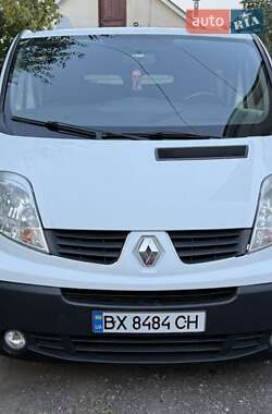 Мінівен Renault Trafic 2013 в Кам'янець-Подільському