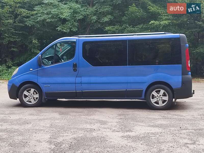 Минивэн Renault Trafic 2007 в Львове