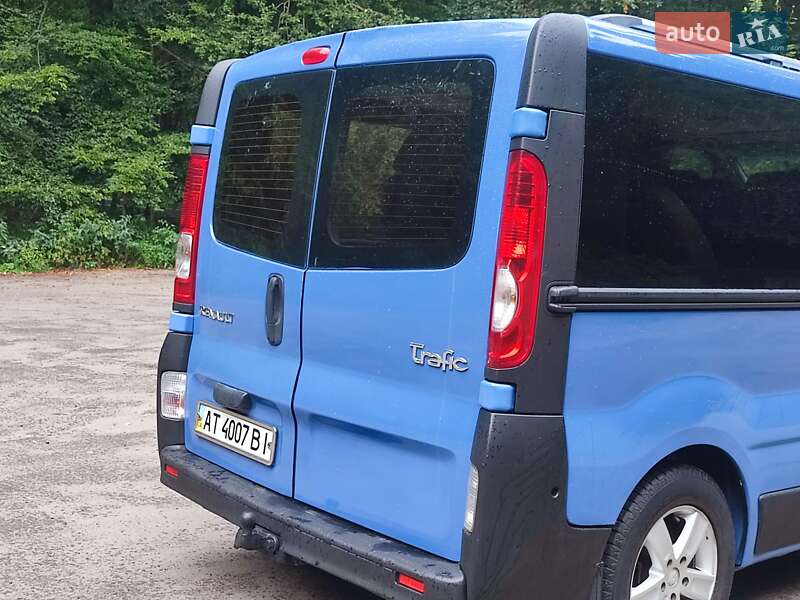 Минивэн Renault Trafic 2007 в Львове