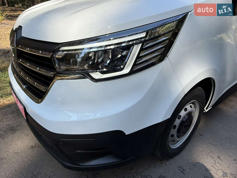 Інші вантажівки Renault Trafic 2024 в Києві