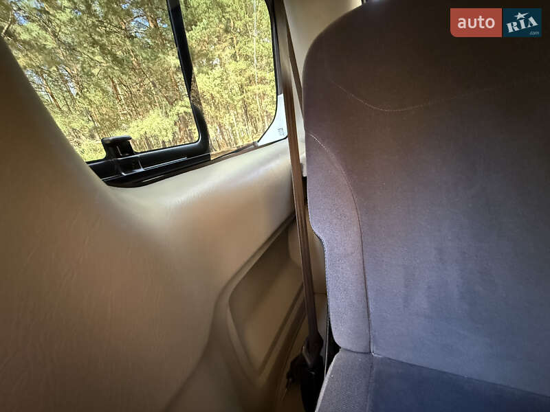 Мінівен Renault Trafic 2014 в Києві