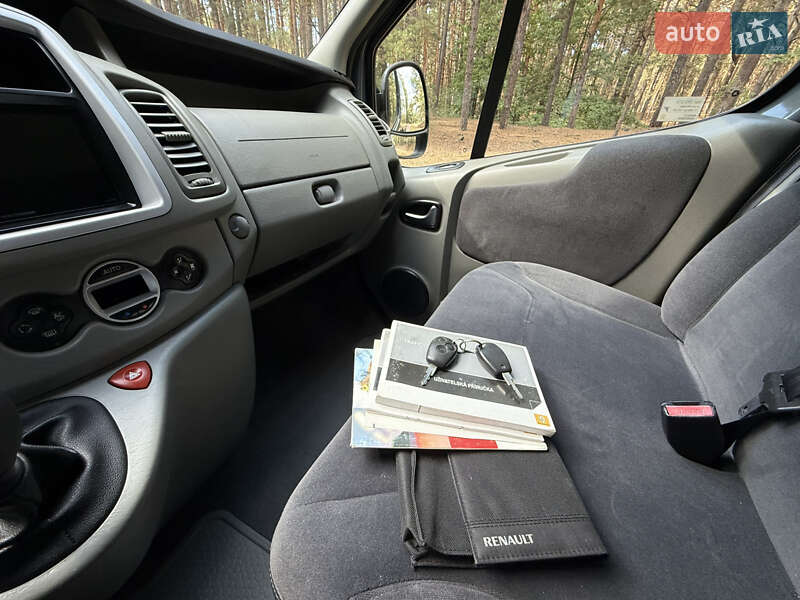 Мінівен Renault Trafic 2014 в Києві