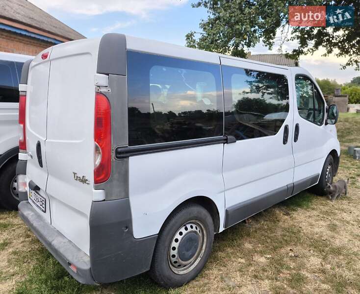 Минивэн Renault Trafic 2008 в Лубнах