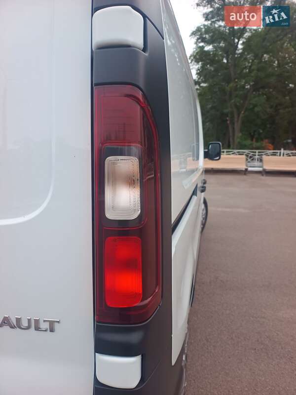 Грузовой фургон Renault Trafic 2021 в Коростене фото 30 Грузовой фургон Renault Trafic 2021 в Коростене