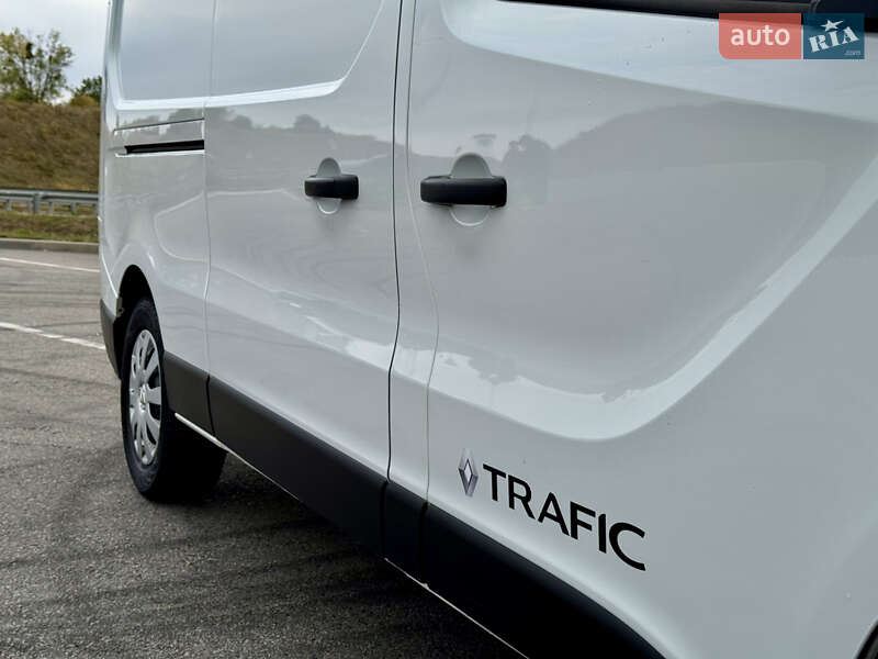 Вантажний фургон Renault Trafic 2018 в Полтаві фото 10 Вантажний фургон Renault Trafic 2018 в Полтаві