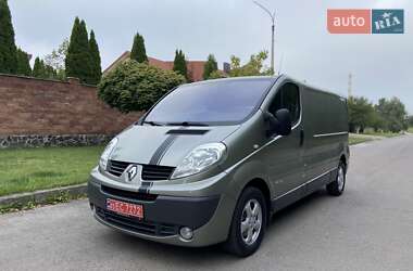Грузовой фургон Renault Trafic 2014 в Ровно