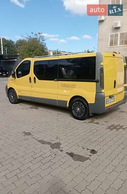 Минивэн Renault Trafic 2002 в 