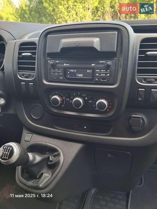 Минивэн Renault Trafic 2021 в Дубно фото 20 Минивэн Renault Trafic 2021 в Дубно