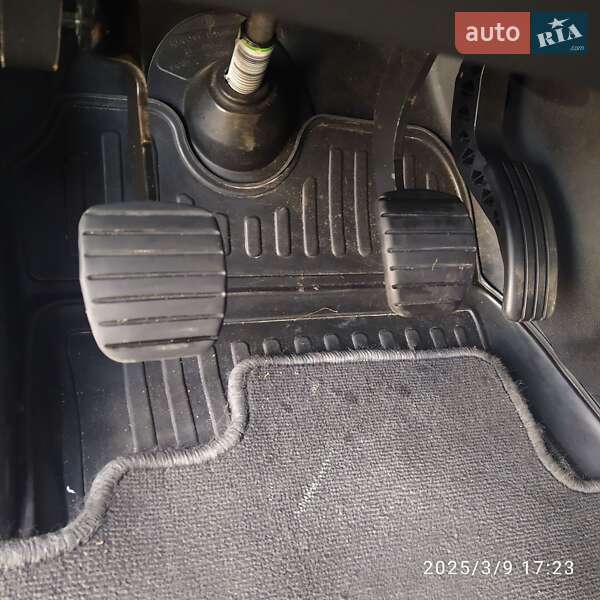 Минивэн Renault Trafic 2021 в Дубно фото 61 Минивэн Renault Trafic 2021 в Дубно