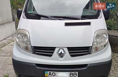 Минивэн Renault Trafic 2008 в Хусте