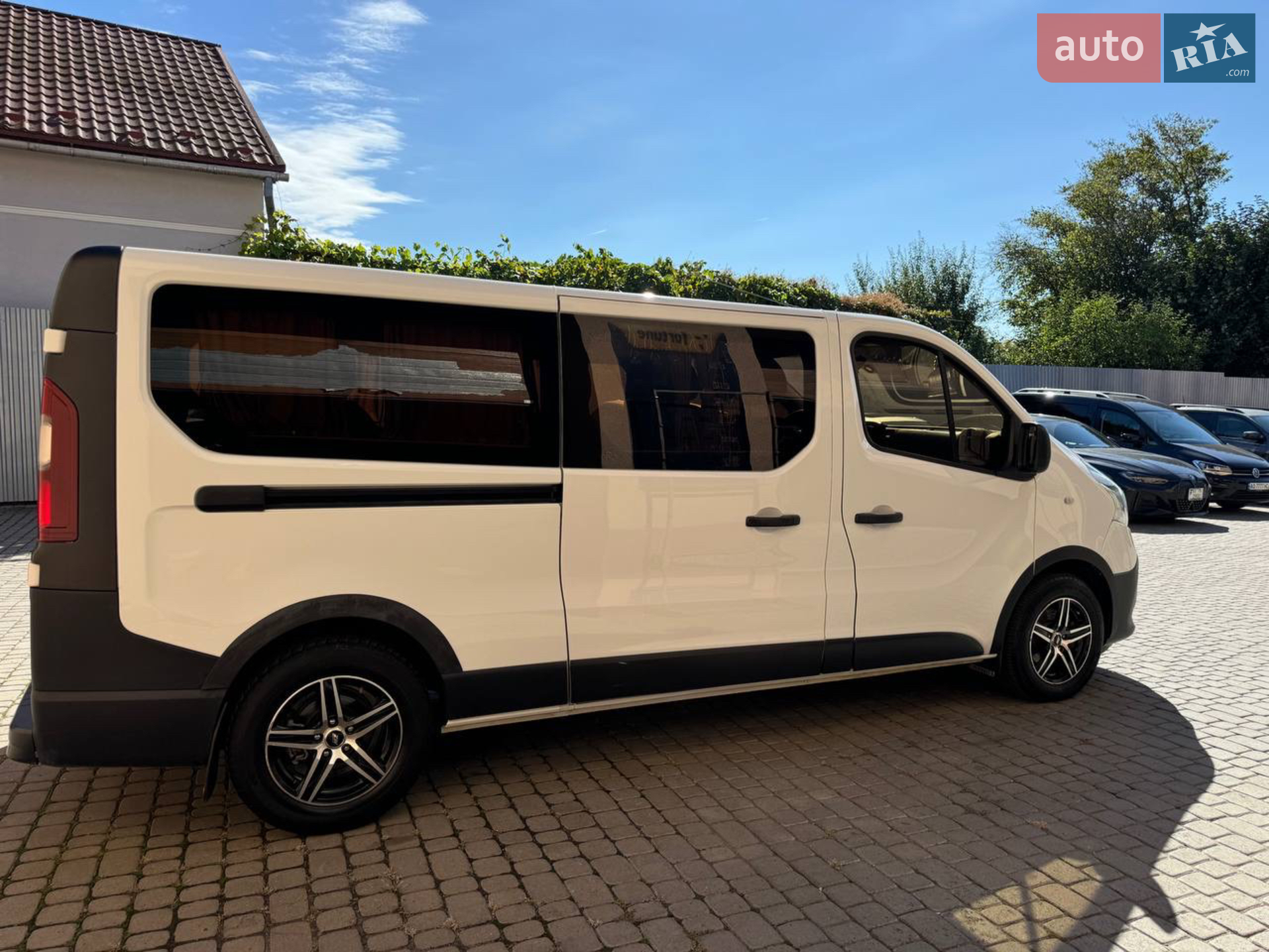 2017 Renault Trafic - мініатюра 13