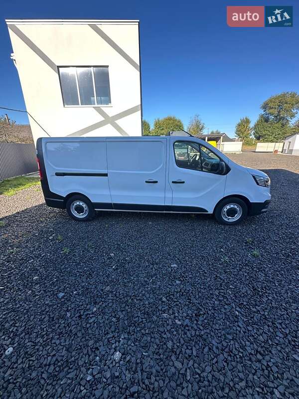 Вантажний фургон Renault Trafic 2022 в Києві