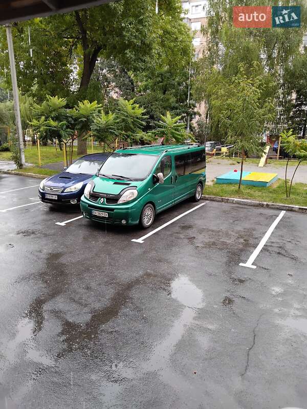 Мінівен Renault Trafic 2008 в Хмельницькому