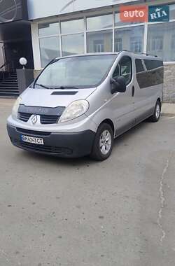 Мінівен Renault Trafic 2011 в Ромнах