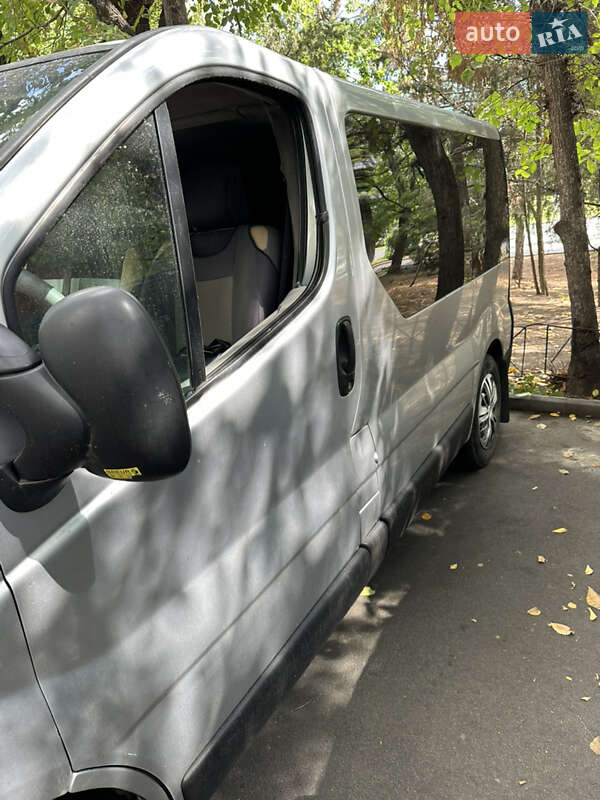 Минивэн Renault Trafic 2003 в Одессе фото 9 Минивэн Renault Trafic 2003 в Одессе