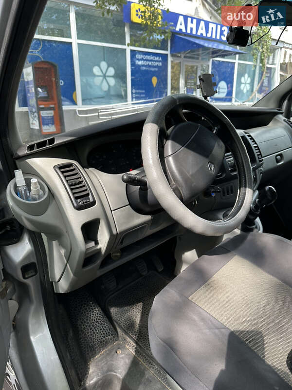 Минивэн Renault Trafic 2003 в Одессе фото 11 Минивэн Renault Trafic 2003 в Одессе