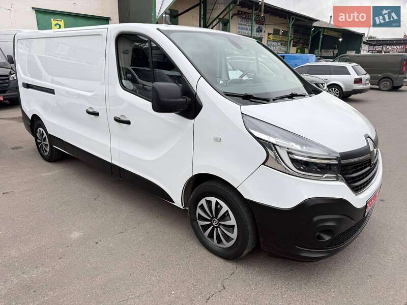 Вантажний фургон Renault Trafic 2020 в Луцьку
