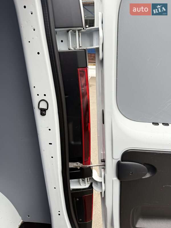 Вантажний фургон Renault Trafic 2020 в Луцьку