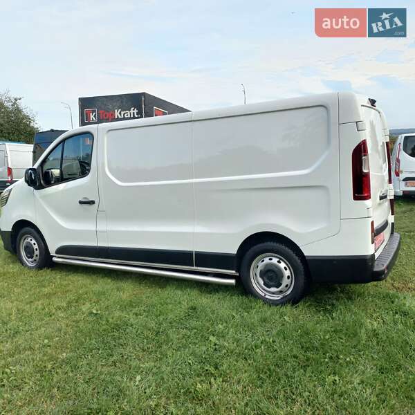 Вантажний фургон Renault Trafic 2022 в Дубні