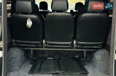 Мінівен Renault Trafic 2016 в 