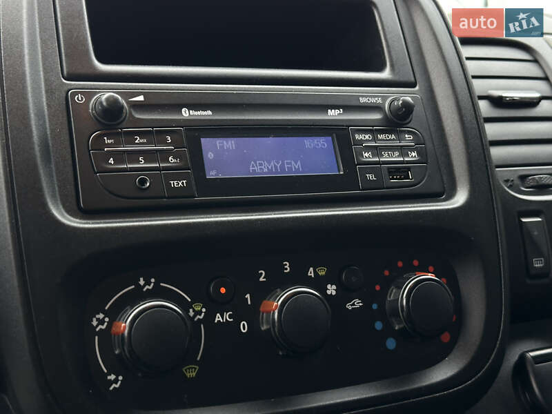 Минивэн Renault Trafic 2016 в Харькове