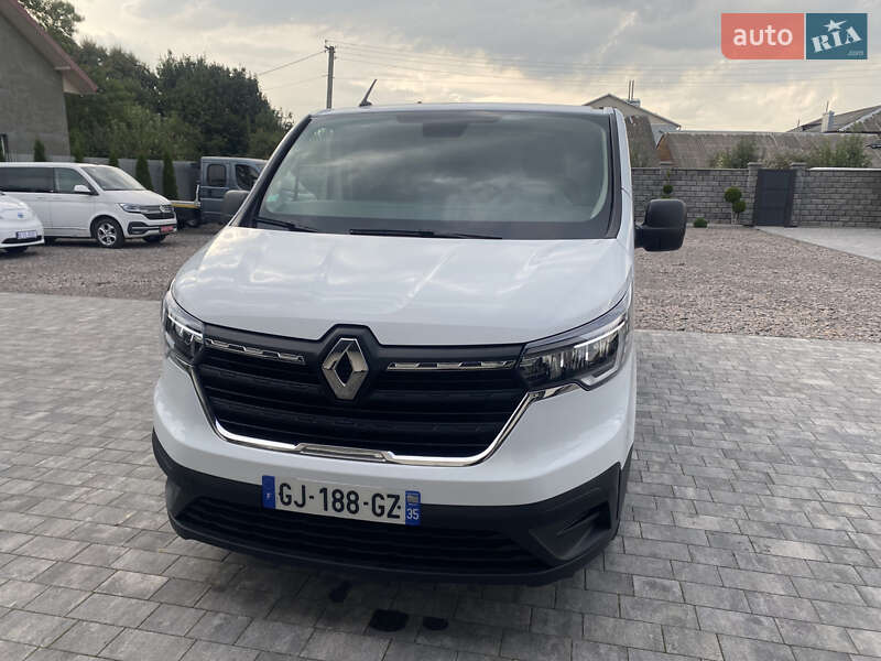 Вантажний фургон Renault Trafic 2022 в Радивиліві фото 15 Вантажний фургон Renault Trafic 2022 в Радивиліві