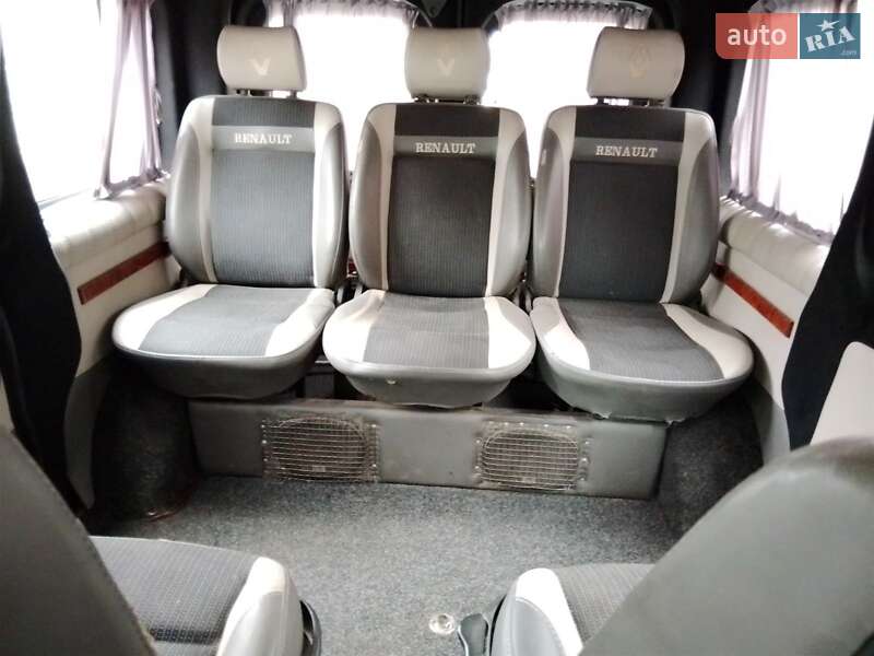 Мінівен Renault Trafic 2007 в Дніпрі