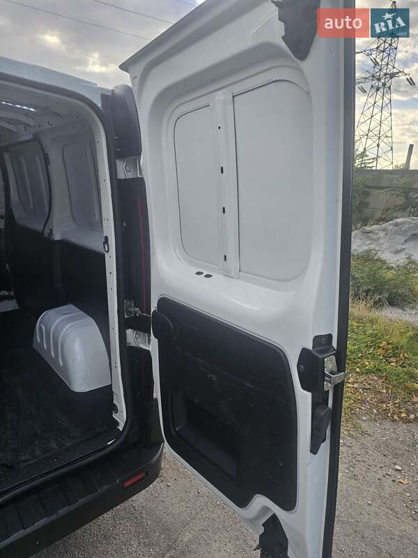 Грузопассажирский фургон Renault Trafic 2019 в Днепре
