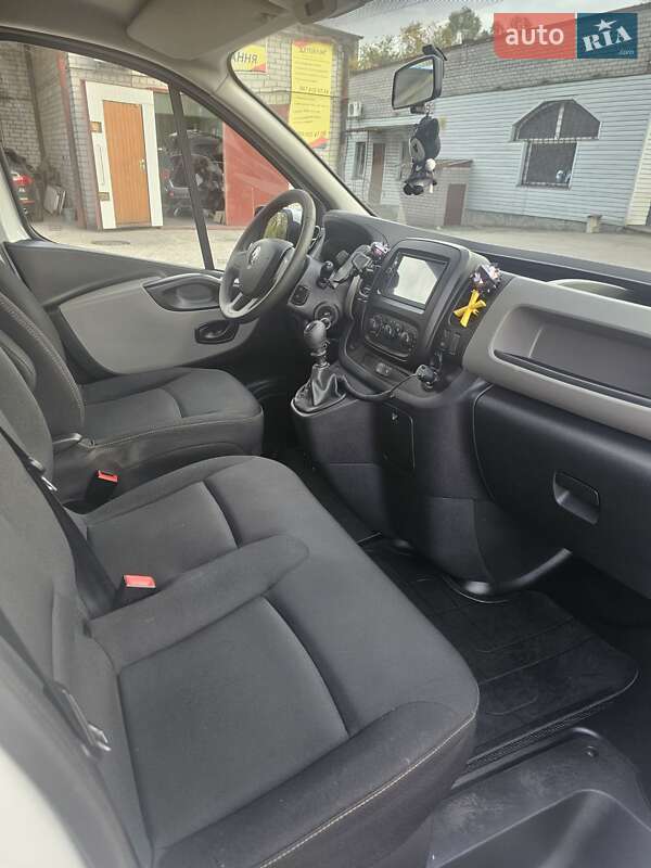 Грузопассажирский фургон Renault Trafic 2019 в Днепре