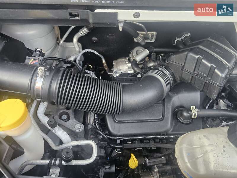 Грузопассажирский фургон Renault Trafic 2019 в Днепре