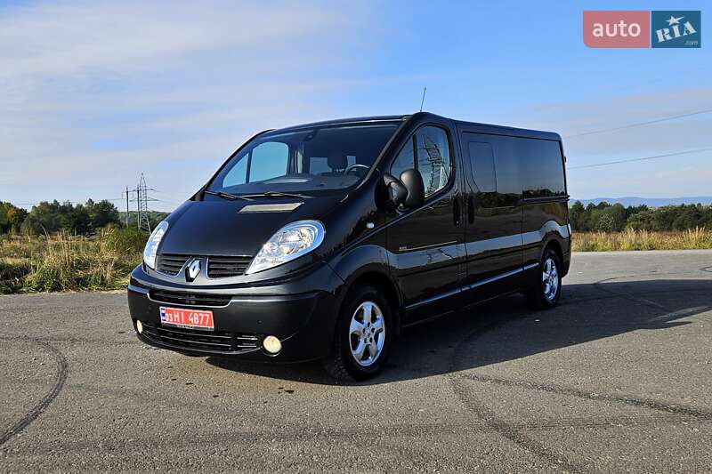 Мінівен Renault Trafic 2013 в Дрогобичі