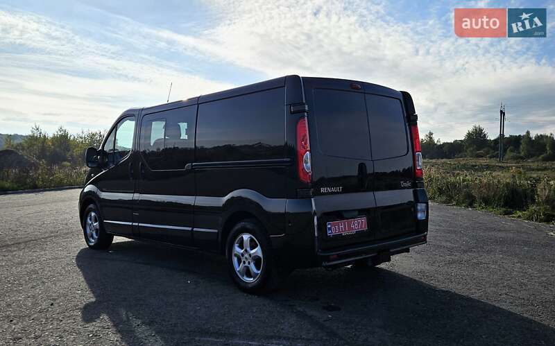 Мінівен Renault Trafic 2013 в Дрогобичі