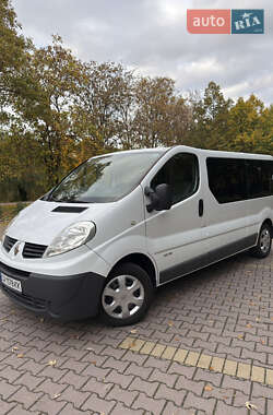 Мінівен Renault Trafic 2011 в Миргороді
