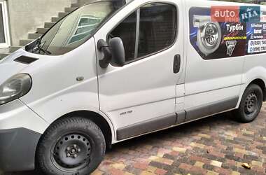 Вантажний фургон Renault Trafic 2010 в Калуші