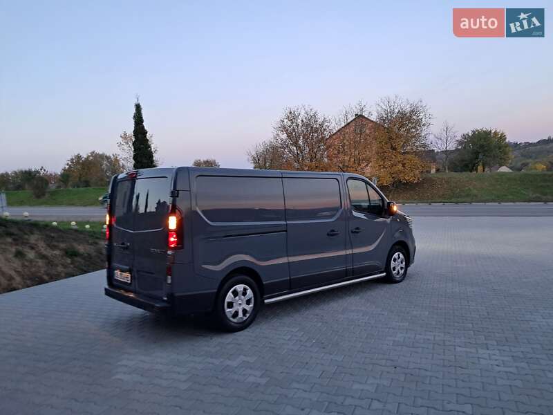 Грузовой фургон Renault Trafic 2022 в Черновцах
