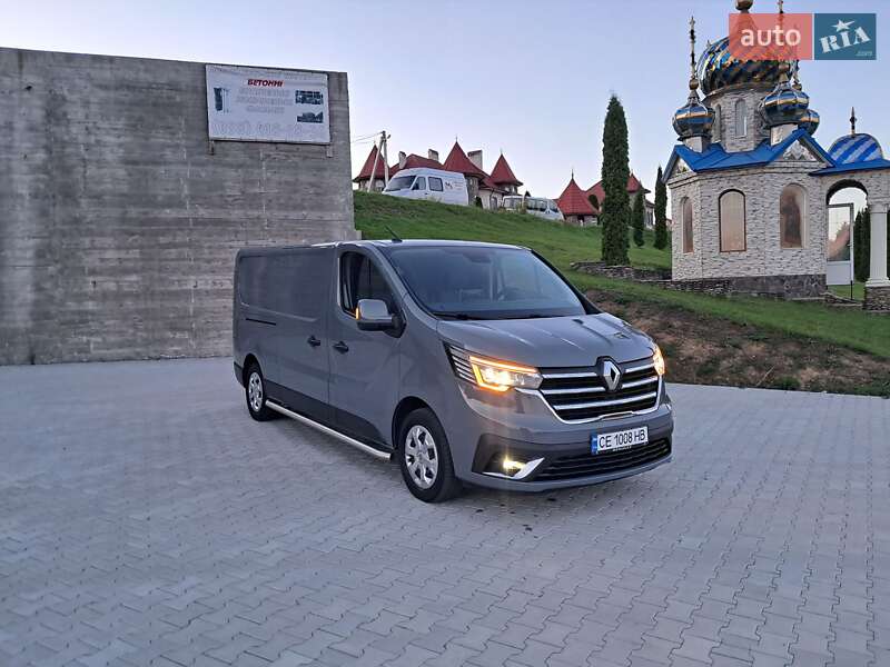 Грузовой фургон Renault Trafic 2022 в Черновцах