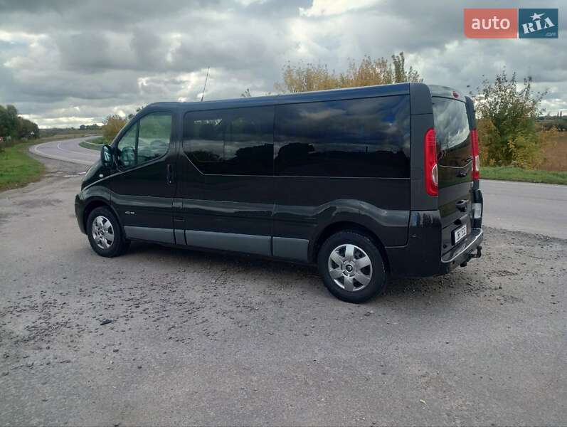 Минивэн Renault Trafic 2014 в Дубно